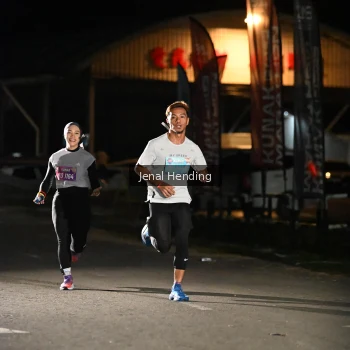 Runner Photo 1615751
