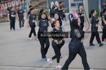 Runner Photo 1615756