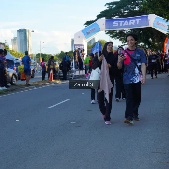 Runner Photo 1615777