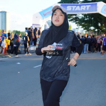 Runner Photo 1615876