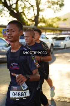 Runner Photo 1615948