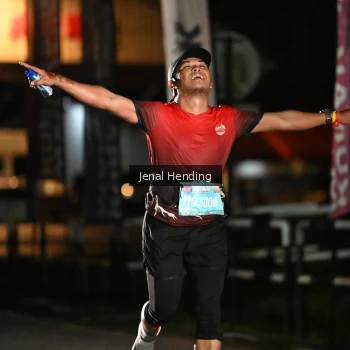 Runner Photo 1616000
