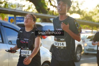 Runner Photo 1616070