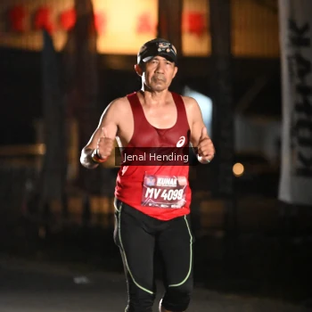 Runner Photo 1616080
