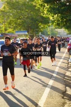 Runner Photo 1616126