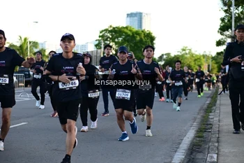 Runner Photo 1616186