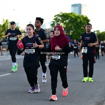 Runner Photo 1616445