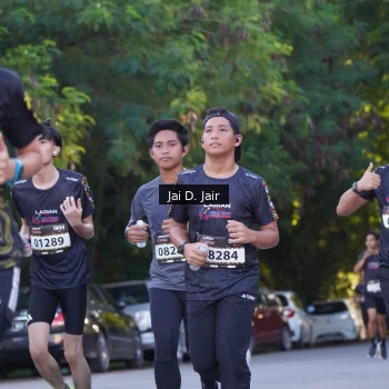 Runner Photo 1616521
