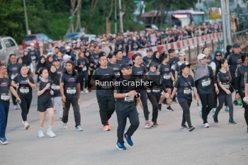 Runner Photo 1616648