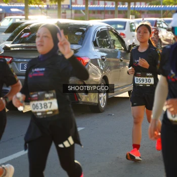 Runner Photo 1616941
