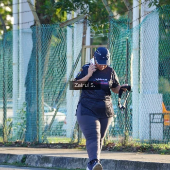 Runner Photo 1617002