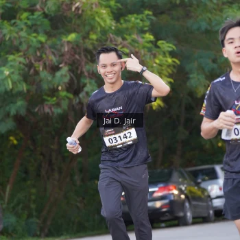 Runner Photo 1617043