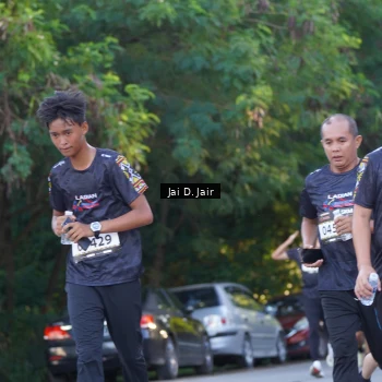 Runner Photo 1617098