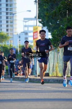 Runner Photo 1617166