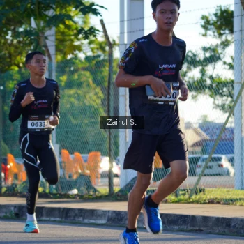 Runner Photo 1617225