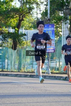 Runner Photo 1617241