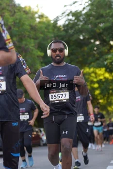 Runner Photo 1617253