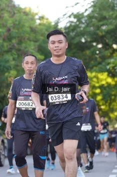 Runner Photo 1617260