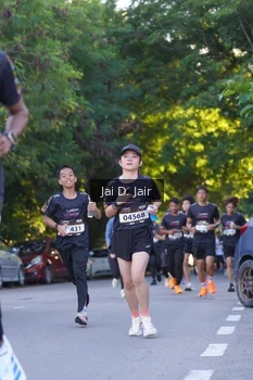 Runner Photo 1617327