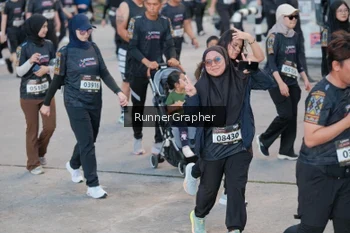 Runner Photo 1617347
