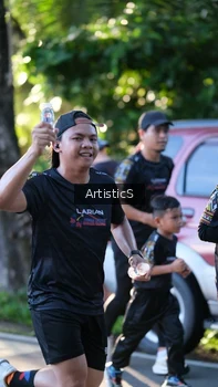 Runner Photo 1617446