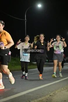 Runner Photo 1617547