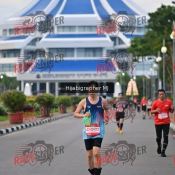 Runner Photo 161764