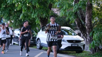 Runner Photo 1617762
