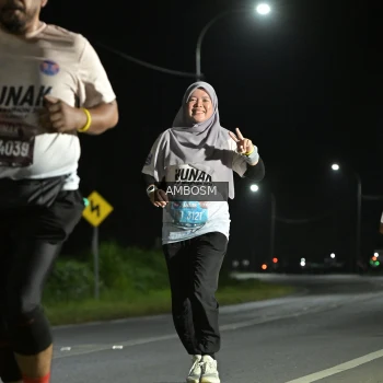 Runner Photo 1617878