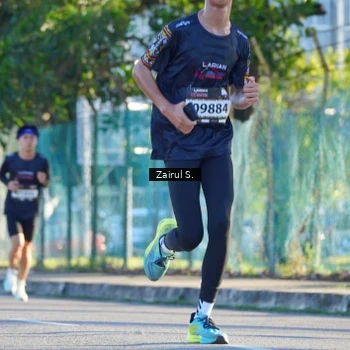 Runner Photo 1617917