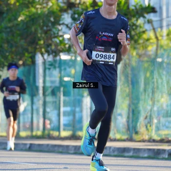 Runner Photo 1617927