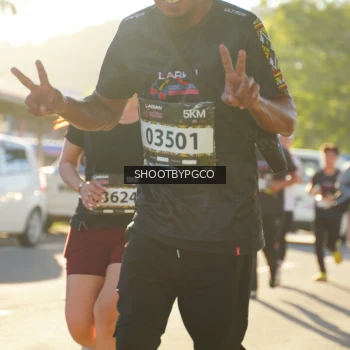 Runner Photo 1617950