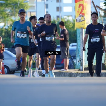 Runner Photo 1617959