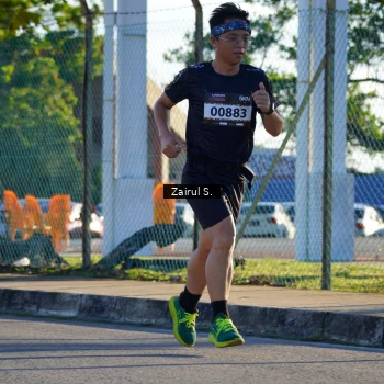 Runner Photo 1618019