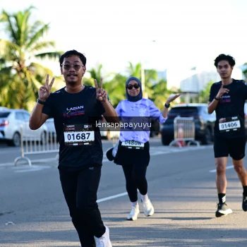Runner Photo 1618099