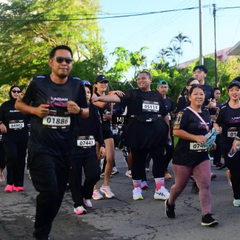 Runner Photo 1618109