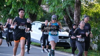 Runner Photo 1618128