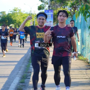Runner Photo 1618314