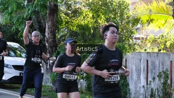 Runner Photo 1618371