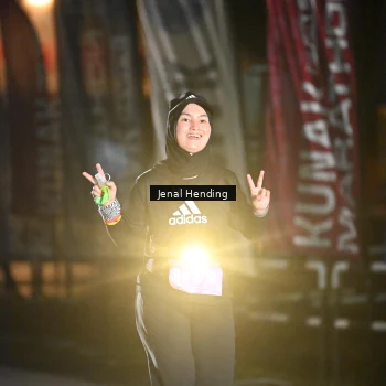 Runner Photo 1618373