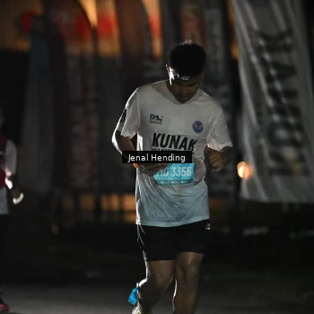 Runner Photo 1618441