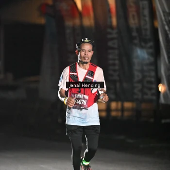 Runner Photo 1618442