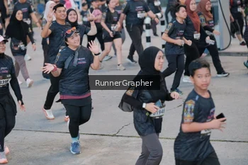 Runner Photo 1618555