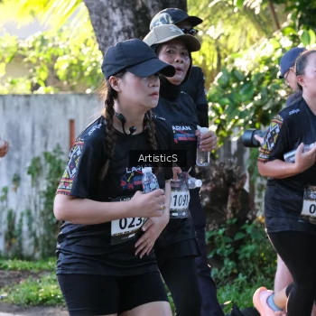 Runner Photo 1618843