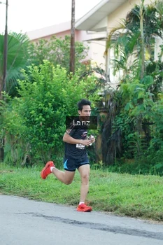 Runner Photo 1618978