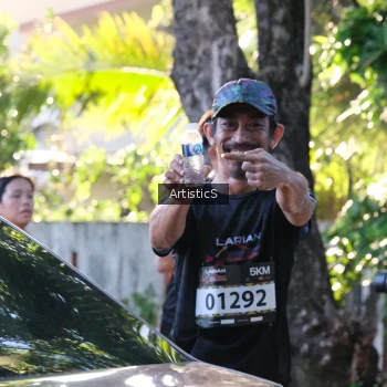 Runner Photo 1619151