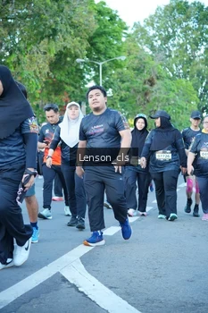 Runner Photo 1619255