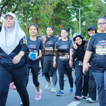 Runner Photo 1619303