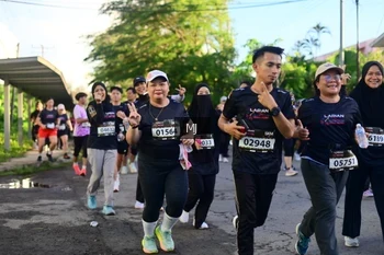 Runner Photo 1619323