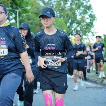 Runner Photo 1619348